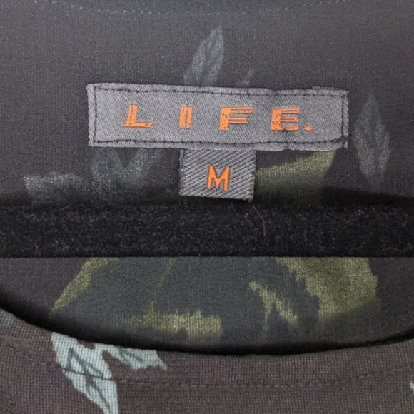 Life Floral Black/Green Semi-Sheer Top 🌿🖤 - Picture 3 of 7